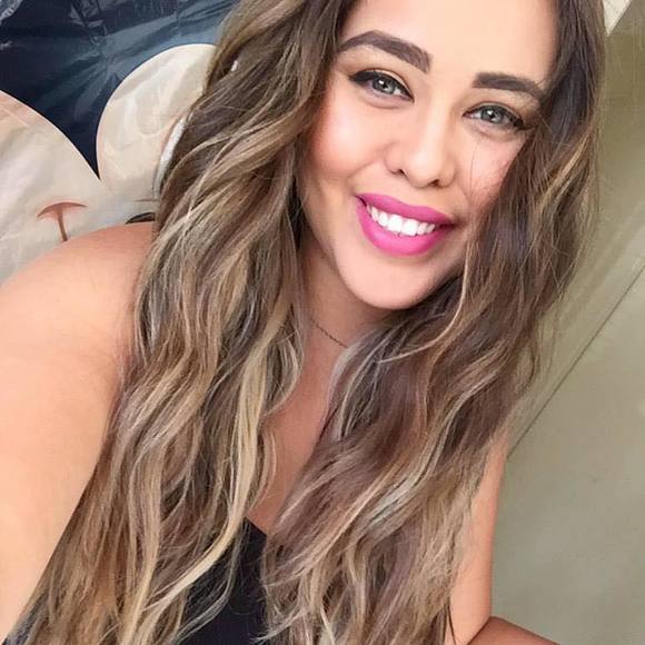 Meet your Posher, Monica - Picture 1 of 1